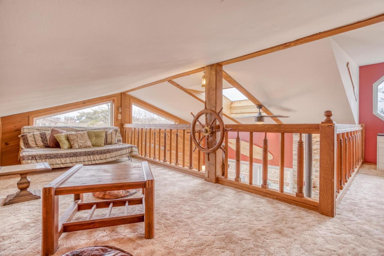 Lakefront Beachhouse Rockaway Beach Eksteriør billede